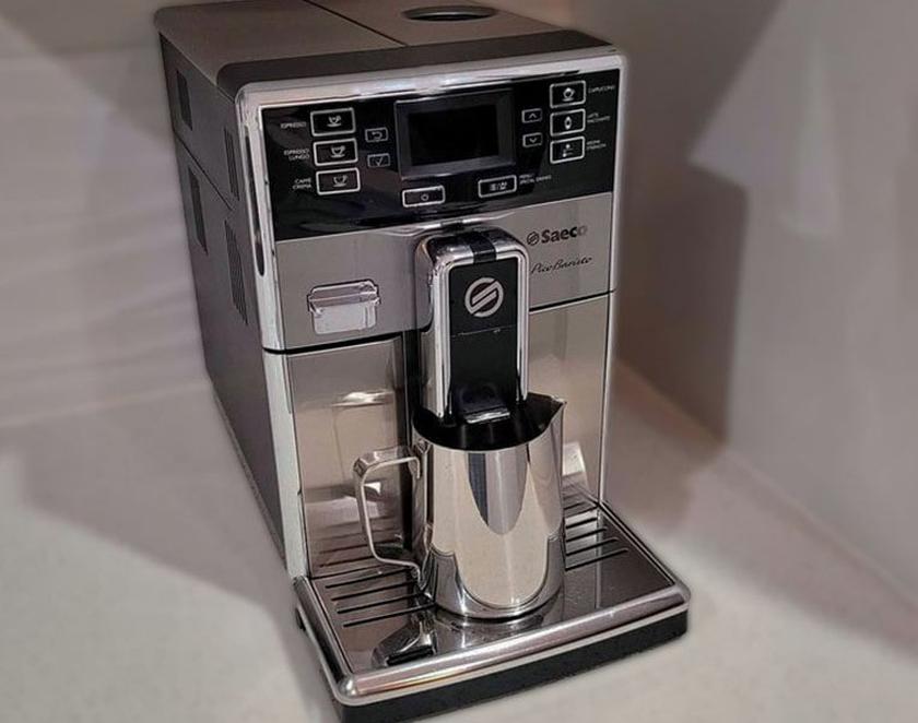 Saeco PicoBaristo macchina caffè confronto 1000