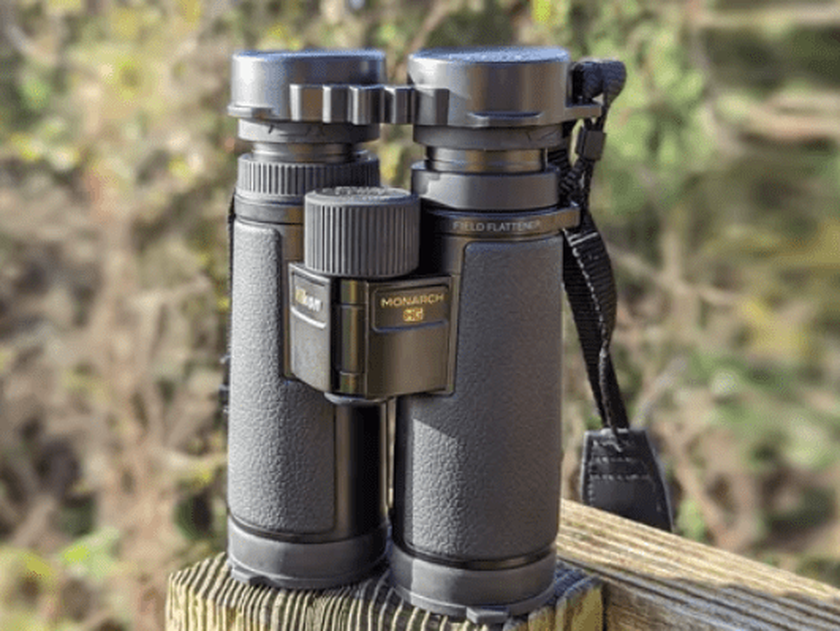 Nikon Monarch HG 10X42 Binocolo durevole