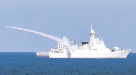 La Cina ha varato un cacciatorpediniere classe Type 052DL con il più grande sistema di lancio verticale al mondo per missili antinave ipersonici YJ-21