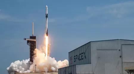 SpaceX manda in orbita il Cargo Dragon che trasporta provviste e attrezzature per la ricerca