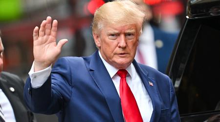 La NFT di Donald Trump ha iniziato a essere rivenduta con un ricarico fino al 45.200% - l'immagine più costosa costa 44.900 dollari