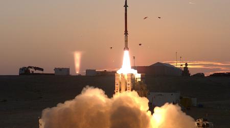 Raytheon ed Electromecanica Ploiesti avvieranno la produzione di SkyCeptor per MIM-104 Patriot - intercettore in grado di abbattere missili balistici a medio raggio