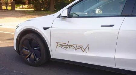 Musk, insegna ai robotaxi le regole! Le auto elettriche autonome di Tesla creano caos sulle strade di Austin