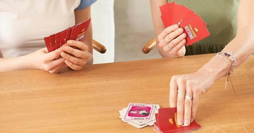 Exploding Kittens migliori giochi da tavolo sotto i 20 euro