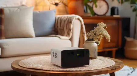 Epson ha lanciato in Europa i modelli EpiqVision Mini EF-21 e EF-22: proiettori laser compatti con Google TV a bordo e prezzi a partire da 899 euro.