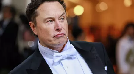Musk ha bloccato gli account Twitter dei giornalisti che lo hanno criticato e ha chiuso le chat vocali di Twitter Spaces dopo una strana conversazione con loro.