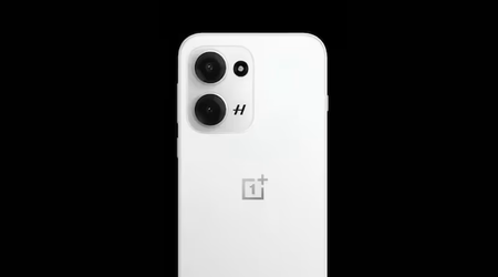 Il presidente di OnePlus ha messo a confronto in un'immagine gli schermi del prossimo OnePlus 13T e dell'iPhone 16 Pro