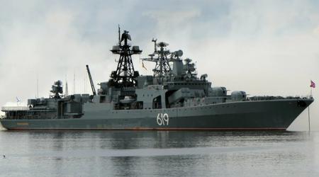 I russi rischiano di demolire la loro nave ammiraglia nel Mar Baltico