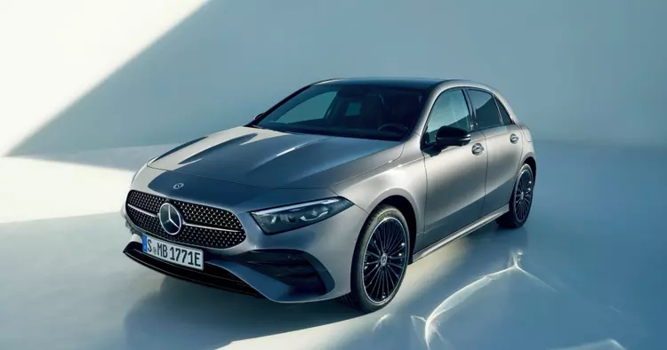 Mercedes manterrà la Classe A, ma ...