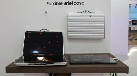 Samsung ha svelato un concept di un insolito display OLED pieghevole con alta risoluzione e luminosità fino a 5000 nits