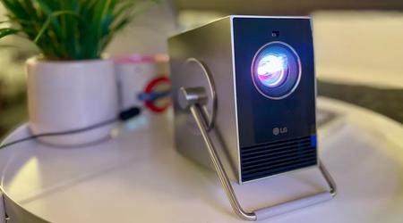 L'elegante proiettore CineBeam Q di LG cambia nome e uscirà negli Stati Uniti ad aprile