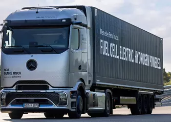 Daimler Truck ha svelato il camion ...