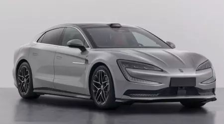 BYD prepara un aggiornamento per Yangwang U7: batteria da 150 kWh e basso consumo energetico