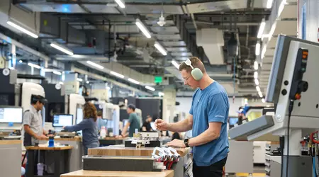 500 miliardi di dollari per AI, fabbriche e produzione: Apple annuncia il più grande investimento negli Stati Uniti