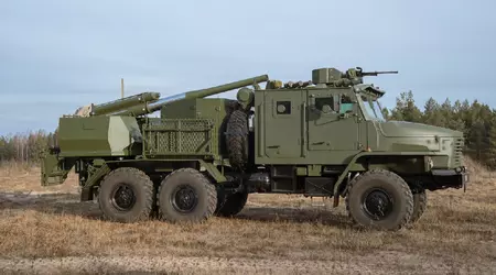 Un drone FPV da 500 dollari ha colpito l'ultimo obice semovente 2S40 Flox, un giorno dopo che i russi ne hanno annunciato ufficialmente la consegna al fronte.