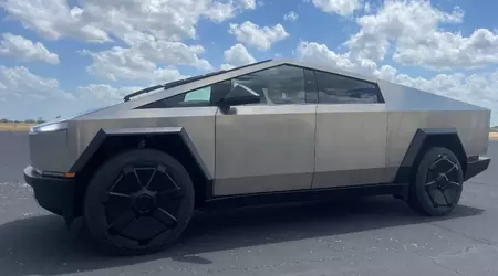 Tesla ha cambiato idea sul pagamento di una multa di 50.000 dollari agli acquirenti del Cybertruck che possono rivendere il pickup elettrico entro un anno dall'acquisto