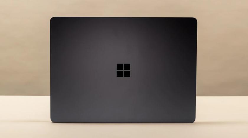  Microsoft Surface Laptop 7 (13,8″) Computer AI on-device