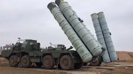 Un quadcopter artigianale con telecamere si è schiantato nel territorio di una fabbrica russa che produce sistemi missilistici terra-aria S-400, Tor-M e S-300