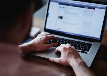 Apple intende riprogettare l'app Calcolatrice di ...