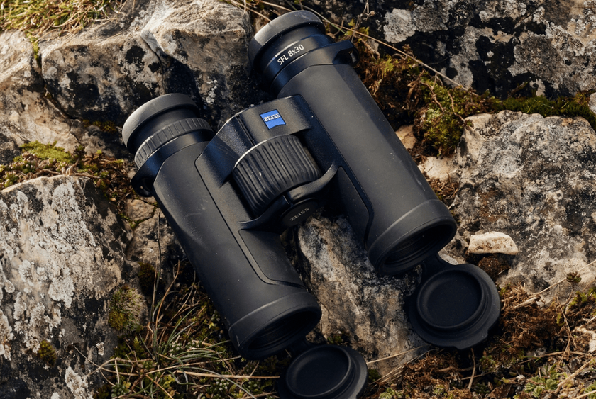 Binocolo ZEISS SFL 8x30 Armatura