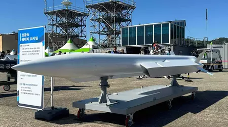 La Corea del Sud presenta un missile supersonico aria-terra