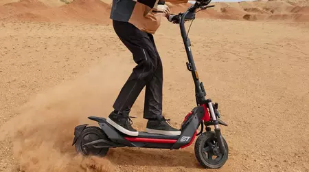 Segway ha annunciato un nuovo scooter elettrico all-terrain, lo ZT3 Pro, negli Stati Uniti.