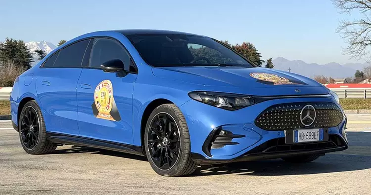 Mercedes-Benz CLA riconosciuta come 'Auto dell'Anno ...