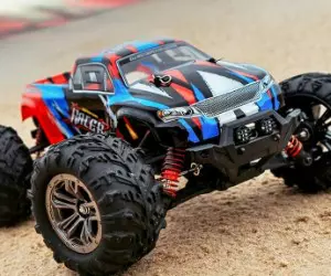 1:16 YONCHER YC250 RC Car