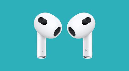 Apple ha rilasciato una nuova versione del software per gli AirPods 3