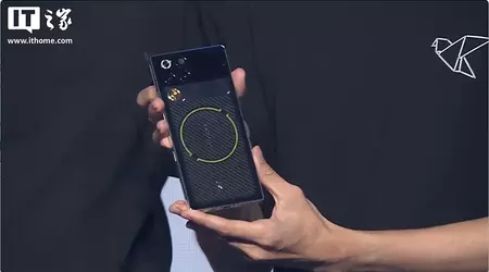 Nubia RedMagic 11 Pro Annunciato — Doppio Raffreddamento con Antigelo e Display con Fotocamera Sotto lo Schermo