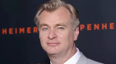 Voci di corridoio: Christopher Nolan distribuirà il suo prossimo film nell'estate del 2026 e Matt Damon potrebbe diventare uno degli attori del film.