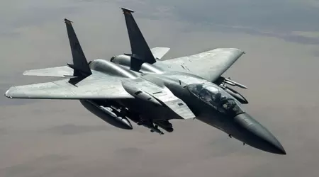 Gli Stati Uniti riceveranno gli ultimi F-15E con sistema di guerra elettronica