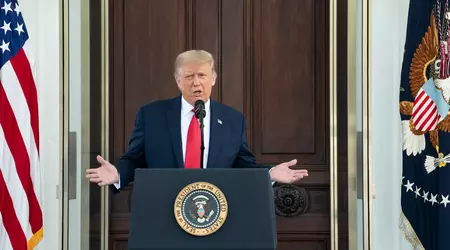 Trump critica l'UE per le multe contro Apple, Google e Facebook