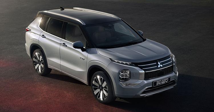 La berlina più venduta della Mitsubishi ...