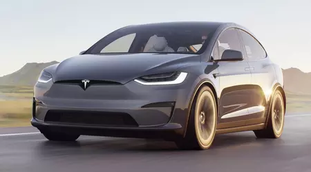 I proprietari di Tesla sono indignati: L'autonomia esagerata dell'auto elettrica porta a una causa legale e a un arbitrato