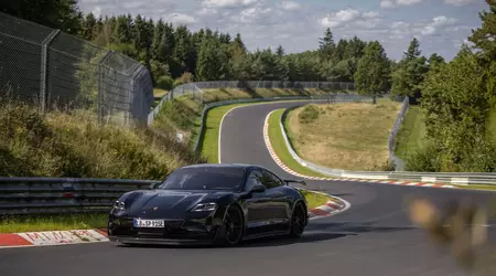 18 secondi più veloce della Tesla Model S Plaid: Porsche ha testato l'auto sportiva elettrica Taycan Turbo GT al Nürburgring