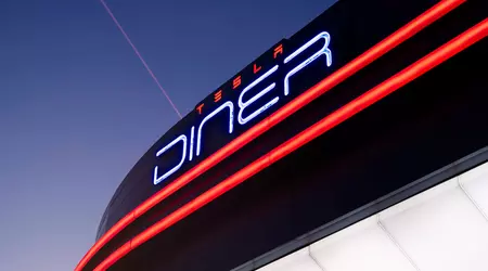 Code, menu ridotto e caos: cosa c'è che non va con Tesla Diner
