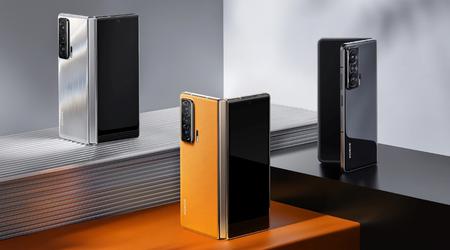Voci di corridoio: Honor Magic V2 con doppio display OLED e chip Snapdragon 8 Gen 2 al debutto il 12 luglio