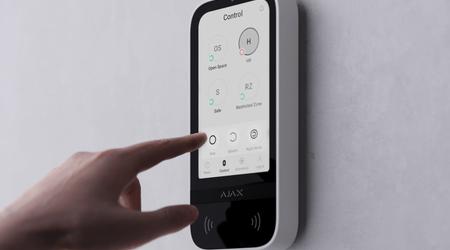 KeyPad TouchScreen Jeweller: tastiera wireless con touch screen per il controllo del sistema Ajax