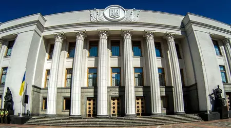 L'Ucraina adotta una legge che consente ai militari di determinare in modo indipendente le persone che riceveranno i pagamenti