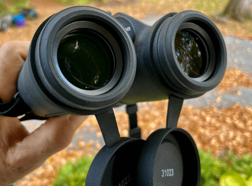 Binocolo naturale Nikon PROSTAFF P7 10x42