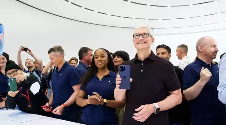 Tim Cook: Apple Intelligence è in sviluppo dal 2017