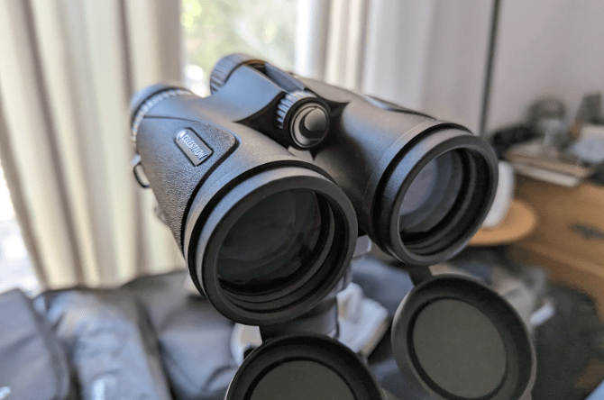 Recensioni del binocolo Celestron TrailSeeker 10x42
