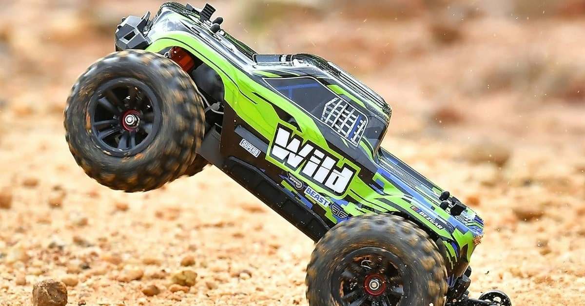 1:16 BEZGAR HP161S, recensione di un'auto rc in scala 1:16