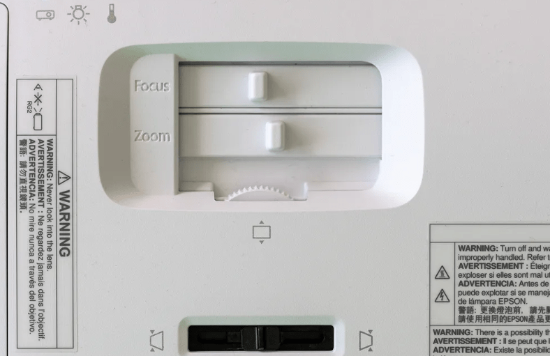 Epson 2350 o BenQ TK700