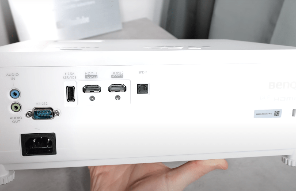 Proiettore Full HD BenQ TH690ST