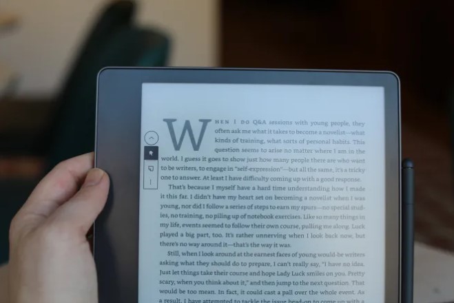 Amazon Kindle Scribe tablet per scrittura e-ink