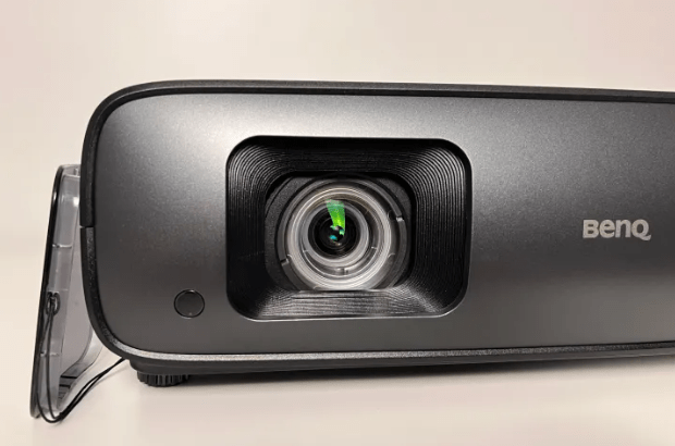 confronto HT5550 vs HT4550i