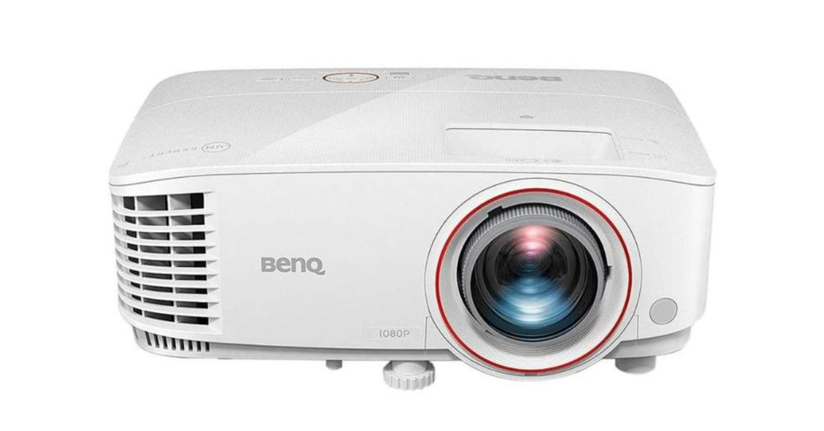 BenQ TH671ST proiettore camera da letto