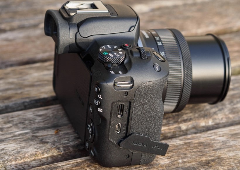 Canon EOS R50 fotocamera per vlog